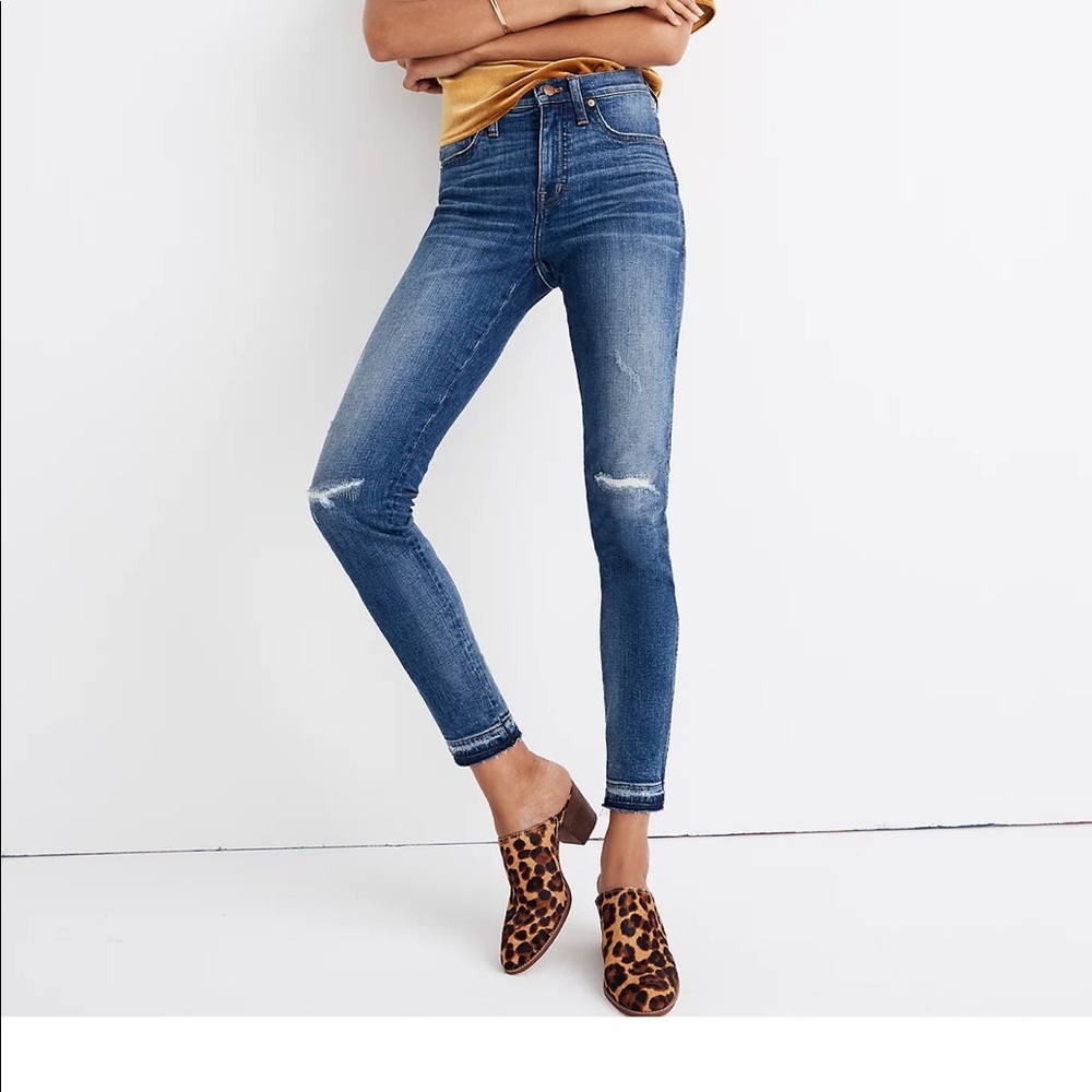 Madewell 9” high rise skinny jeans Rip and Repair Edition size 25